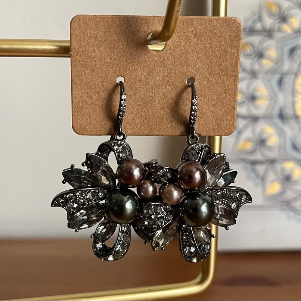 Vintage-Inspired Gunmetal and Black Pearl Drop Earrings Couture Jewelry